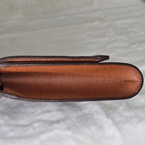 Louis Vuitton Monogram Bordeaux Clutch Bag - Picture 3 of 13